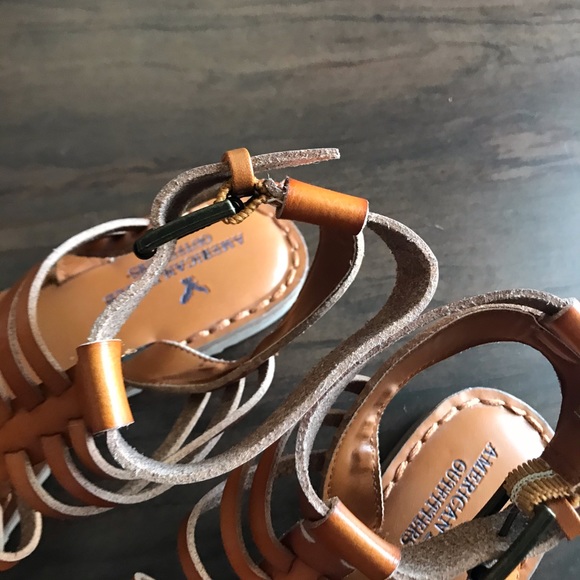 American Eagle Sandals - Picture 3 of 4